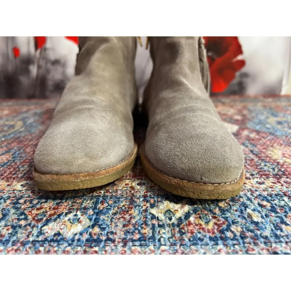 Kate Spade Bellamy ankle boot in EUC. Size 8.